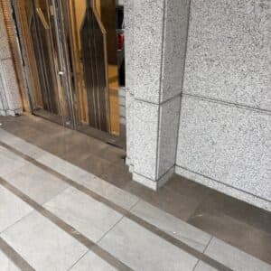 北九州市小倉の集合住宅11階におけるベッド解体・マットレス・洗濯機の回収