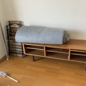 神戸市で不用品回収(テレビ台・カーペット・物干し竿・その他、、)致しました