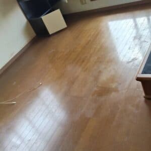 長崎市で引越しの際にコーナーソファーやガラステーブルの処分