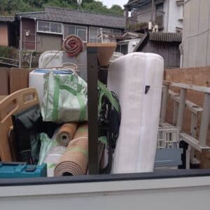 佐賀市で軽トラックしか入らない不用品回収